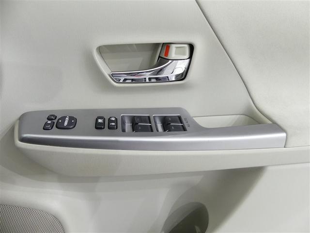 プリウスα Ｓ　ドラレコ　アルミホイール　記録簿　キーレス　ＣＤ　盗難防止装置　ハイブリッド　オートクルーズコントロール　メモリーナビ　フルセグ（18枚目）