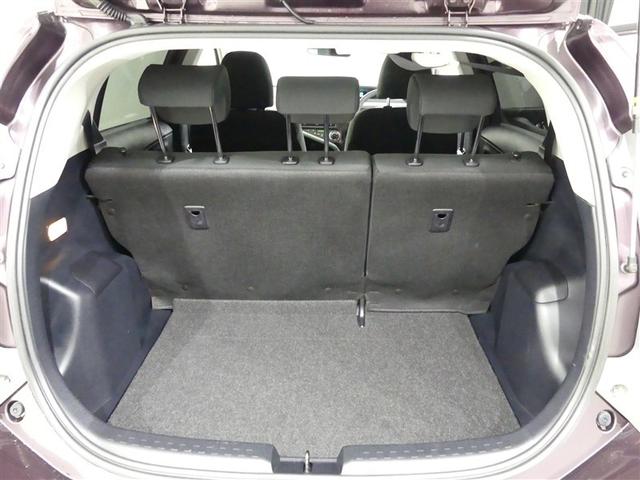 アクア Ｓ　ワンオーナー　記録簿　キーレス　ＣＤ　盗難防止装置　ハイブリッド　メモリーナビ　フルセグ（12枚目）