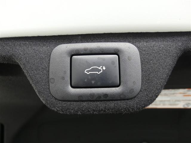 クラウン Ｚ　１００Ｖ電源　ドラレコ　ミュージックプレイヤー接続可　電動シート　革シート　アルミホイール　ＬＥＤヘッドランプ　キーレス　Ｗエアコン　盗難防止装置　ハイブリッド　オートクルーズコントロール　フルセグ（23枚目）