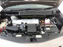 エンジンルームもクリーニングできれいな状態です。ぜひボンネットを開けてごらん確認ください。