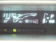 入庫時のメーター走行距離になります。また構内移動等により若干距離が伸びることがありますがご了承ください。 6