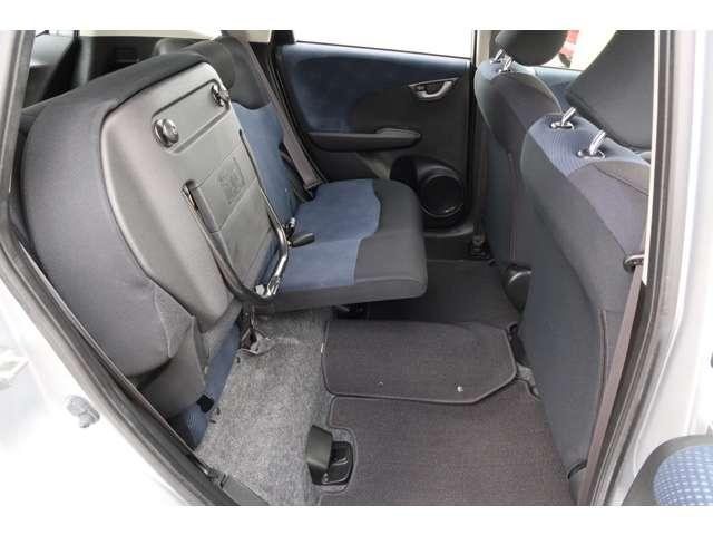 13G 認定中古車 メモリーナビ バックカメラ スマートキー ETC 盗難防止装置 横滑り防止装置 ワンオーナー車(15枚目)