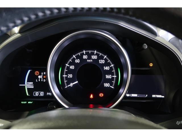 Ｌホンダセンシング　認定中古車　運転支援　メモリーナビ　Ｂカメラ　ＤＶＤ　ＣＤ　ＵＳＢ入力端子　Ｂｌｕｅｔｏｏｔｈ　ＡＷ　ＬＥＤヘッドライト　オートライト　ＥＴＣ　スマートキー　横滑り防止装置　盗難防止装置　１オーナー(8枚目)