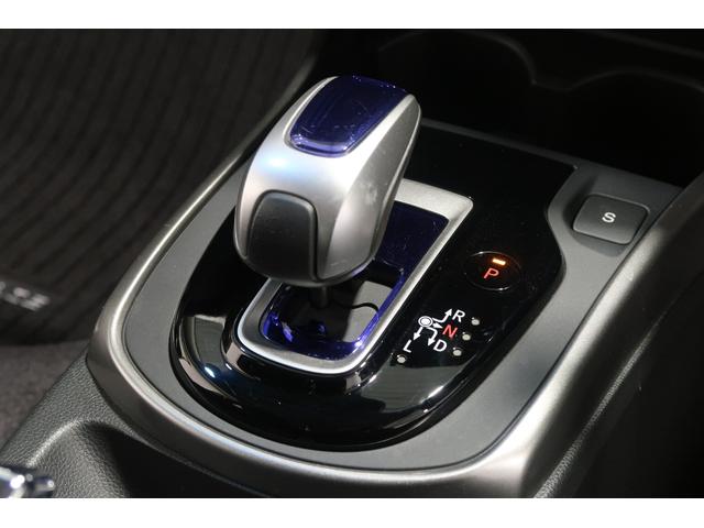 グレイス ハイブリッドＬＸ　認定中古車　前後ドラレコ　ナビ　Ｂカメラ　ＥＴＣ　ＬＥＤ　ＣＴＢＡ　スマートキ　軽減ブレーキ　１セグ　キーレス　ＡＡＣ　ＤＶＤ　Ｉストップ　パワーウインドウ　盗難防止システム　オートクルーズ　ＡＢＳ（18枚目）