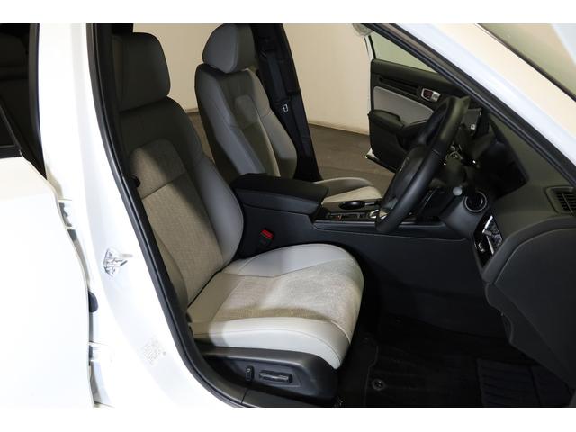 シビック e:HEVEX 認定中古車 2年保証付 ナビ Bカメラ ドラレコ ETC 運転支援 デモカー ホンダコネクト 衝突被害軽減ブレーキ シートヒーター フルセグ LEDヘッドライト サイドカーテンエアバック サンルーフ(19枚目)