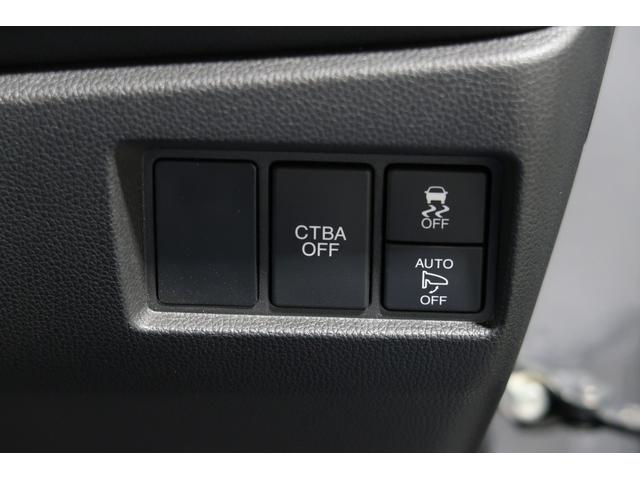 メーターも見易いレイアウトなので安心ドライブをサポートします☆