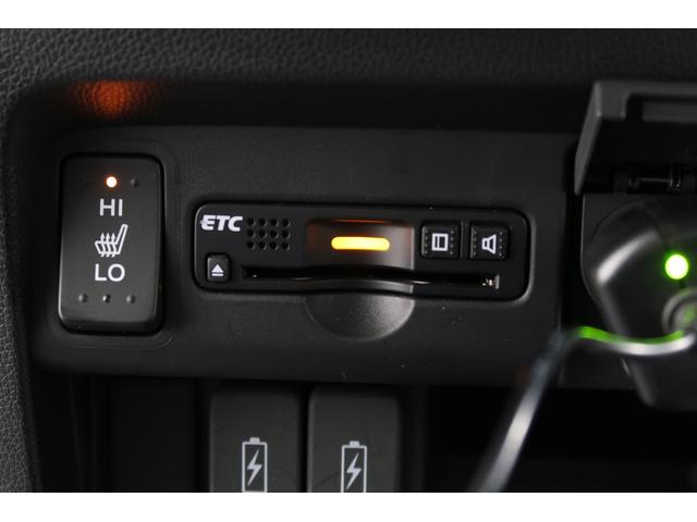 【クルーズコントロール】走行時、設定した速度を自動的にキープし、ロングドライブを快適にサポートし低燃費走行にも貢献☆