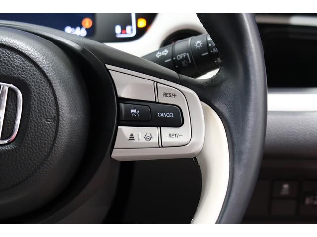 フィット e:HEVホーム 認定中古車 2年保証付 ワンオーナー ナビ Bカメラ ドラレコ ETC 運転支援全周囲カメラ 前後誤発進抑制機能 クリソナ マルチビュー 助手席エアバッグ 運転席エアバッグ 1オナ シートヒーター(14枚目)