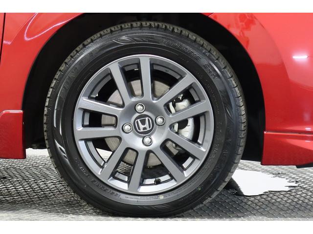 フィット e:HEVホーム 認定中古車 2年保証付 ワンオーナー ナビ Bカメラ ドラレコ ETC 運転支援全周囲カメラ 前後誤発進抑制機能 クリソナ マルチビュー 助手席エアバッグ 運転席エアバッグ 1オナ シートヒーター(23枚目)