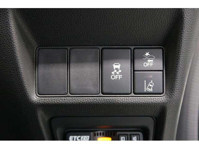 ホンダセンシング搭載！誤発進抑制機能・路外逸脱抑制機能・歩行者事故低減ステアリング・車線維持支援システム・先進車発進お知らせ機能など多彩な先進安全機能でより安全で快適なドライブを支援します。