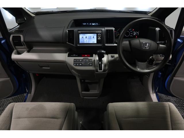 ステップワゴン GLパッケージ 認定中古車 1年保証付 ワンオーナー ナビ Bカメラ ETC イモビ 両側電動SD Rカメラ キーレスエントリーキー AAC 3列 Wエアバック 1セグ PS パワーウインドー DVD ABS(6枚目)