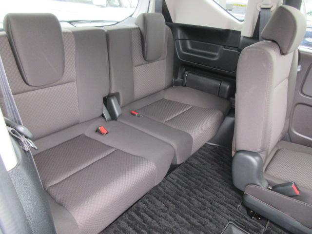 フリードハイブリッド ハイブリッド・Gホンダセンシング 1年保証付 両側パワースライドドア 前後ドライブレコーダー メモリーナビ 地デジフルセグ Bluetooth バックカメラ ETC シートヒーター 車両追従クルージング装置 軽減ブレーキ 1オ-ナ-(28枚目)