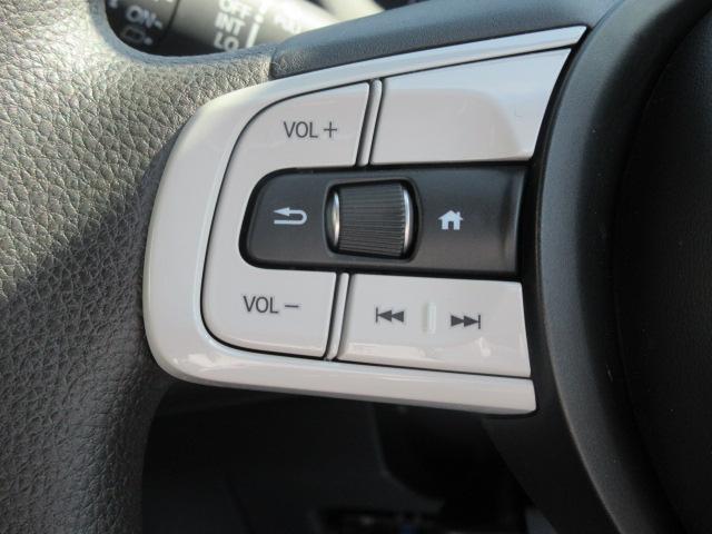 フィット ホーム 認定中古車2年保証 安全支援 サイドエアバッグ カーテンエアバッグ フルセグTV メモリーナビ ETC ドラレコ 衝突軽減ブレーキ ワンオーナー LEDライト オートライト クリアランスソナー DVD(16枚目)