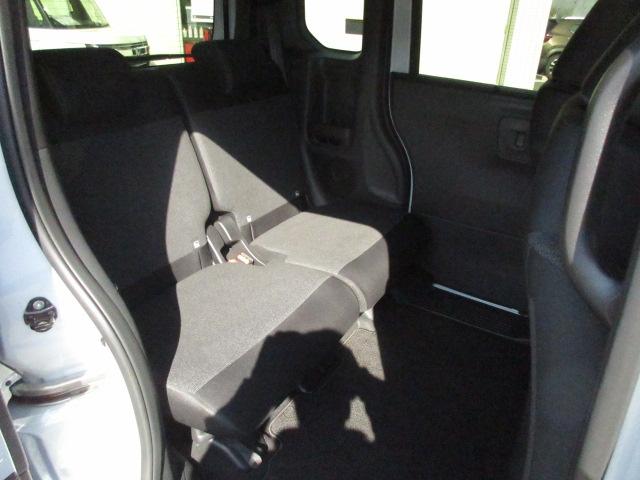 N-BOXカスタム ベースグレード 認定中古車2年保証 安全支援 サイドエアバッグ カーテンエアバッグ フルセグTV バックカメラ ETC ドラレコ DVD/CD再生 CMBS Dレコ ベンチシート オートエアコン スマートキ LED(24枚目)