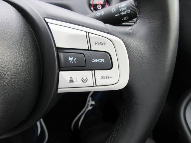 フィット ｅ：ＨＥＶクロスター　ホンダ認定中古車２年保証　当社デモカー　ドライブレコーダー　メモリーナビ　Ｂｌｕｅｔｏｏｔｈ　バックカメラ　ＥＴＣ２．０車載器　障害物センサー　スマートキー　セキュリティーアラーム　ハーフレザーシート（15枚目）