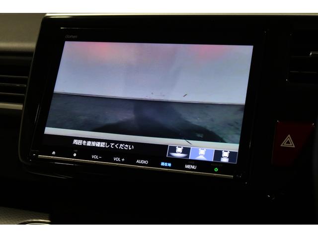 ◆◆バックカメラの画像です。車庫入れの安心感がアップしますね☆