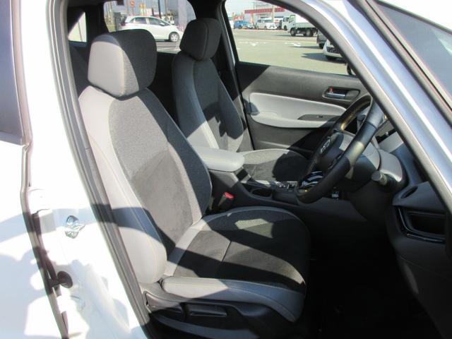 フィット ＲＳ　ホンダ認定中古車２年保証付　ドライブレコーダー　メモリーナビ　地デジフルセグ　Ｂｌｕｅｔｏｏｔｈ　バックカメラ　ＥＴＣ車載器　安全補助装置　障害物センサー　ハーフレザーシート　スマートキー　リアカメラ（20枚目）