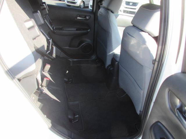 フィット ＲＳ　ホンダ認定中古車２年保証付　ドライブレコーダー　メモリーナビ　地デジフルセグ　Ｂｌｕｅｔｏｏｔｈ　バックカメラ　ＥＴＣ車載器　安全補助装置　障害物センサー　ハーフレザーシート　スマートキー　リアカメラ（22枚目）