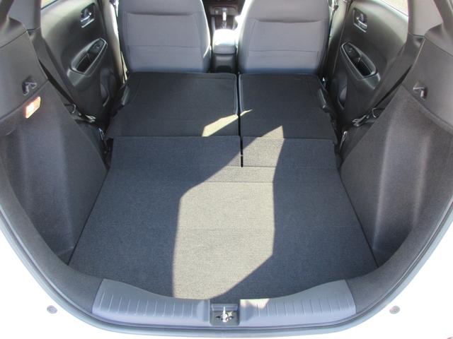 フィット ＲＳ　ホンダ認定中古車２年保証付　ドライブレコーダー　メモリーナビ　地デジフルセグ　Ｂｌｕｅｔｏｏｔｈ　バックカメラ　ＥＴＣ車載器　安全補助装置　障害物センサー　ハーフレザーシート　スマートキー　リアカメラ（24枚目）