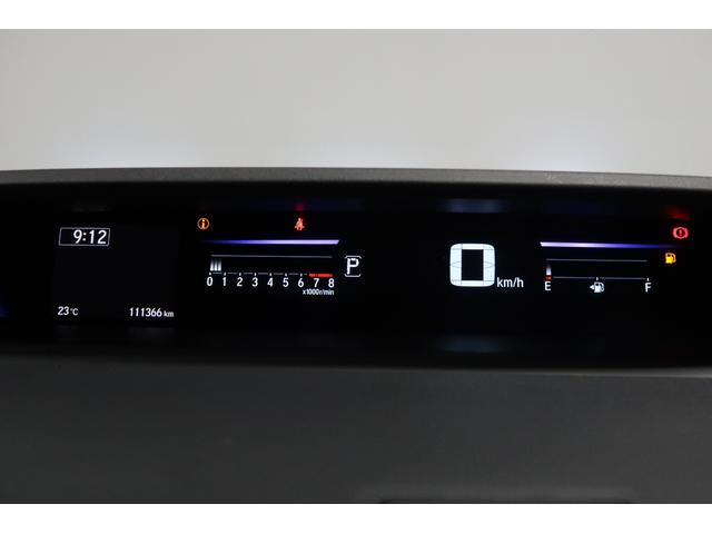 ステップワゴンスパーダ スパーダホンダセンシング　認定中古車　１年保証付　ワンオーナー　ナビ　Ｂカメラ　ＥＴＣ　運転支援　盗難防止　助手席エアバッグ　ワンオーナ－　Ｗパワスラ　リアオートエアコン　地デジ　ＬＥＤライト　横滑り防止システム　リアカメラ（11枚目）