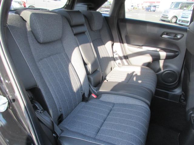 フィット ｅ：ＨＥＶホーム　ホンダ認定中古車２年保証付　メモリーナビ　地デジフルセグ　ＵＳＢ端子ＢｌｕｅｔｏｏｔｈＵ　障害物センサー　バックカメラ　ＥＴＣ車載器　安全補助装置　車両追従クルージング　スマートキー　クリソナ　ＡＣＣ（22枚目）