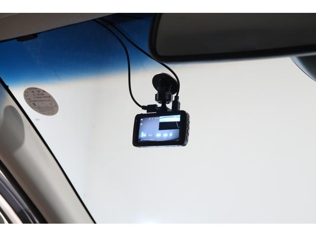 ◆◆『ドライブレコーダー』動画を残すことで万が一の事態に遭遇した時の必須アイテムです！急ブレーキ・急ハンドルが起こった際、自動で記録が上書きされずに保存され、後でＰＣ等で確認出来ます。