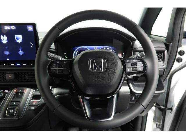 ステップワゴン ｅ：ＨＥＶスパーダ　認定中古車　２年保証付　ワンオーナー　ナビ　Ｂカメラ　ドラレコ　ＥＴＣ　運転支援　１オーナー　デュアルエアコン　フルオートエアコン　ＥＳＣ　シートヒータ　オートライト　キーフリー　ＬＥＤヘッドランプ（16枚目）