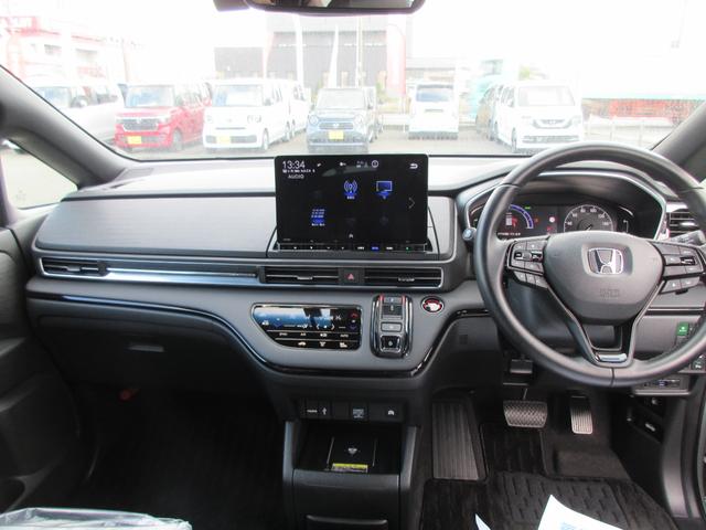 オデッセイハイブリッド e:HEVアブソルート・EXブラックエディション ホンダ認定中古車保証2年付 前後ドライブレコーダー 本革パワーシート シートヒーター 全周囲カメラ 安全補助装置 車両追従クルーズ メモリーナビ 地デジフルセグ Bluetooth 後席モニター(7枚目)