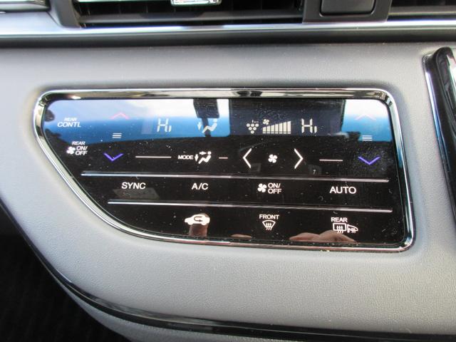 オデッセイハイブリッド e:HEVアブソルート・EXブラックエディション ホンダ認定中古車保証2年付 前後ドライブレコーダー 本革パワーシート シートヒーター 全周囲カメラ 安全補助装置 車両追従クルーズ メモリーナビ 地デジフルセグ Bluetooth 後席モニター(10枚目)