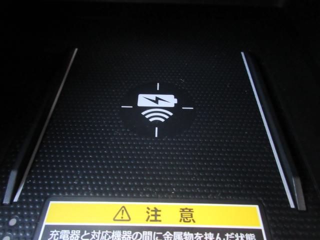 オデッセイハイブリッド e:HEVアブソルート・EXブラックエディション ホンダ認定中古車保証2年付 前後ドライブレコーダー 本革パワーシート シートヒーター 全周囲カメラ 安全補助装置 車両追従クルーズ メモリーナビ 地デジフルセグ Bluetooth 後席モニター(21枚目)
