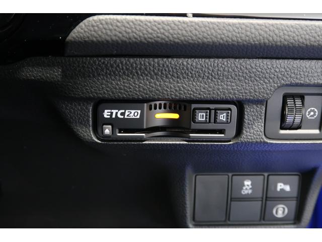 シビック e:HEV 認定中古車 1年保証付 ワンオーナー ナビ Bカメラ ETC 運転支援 盗難防止システム クリアランスソナー オートクルーズコントロール 地デジフルセグ 後カメラ 1オーナー車 USBポート エアコン(16枚目)