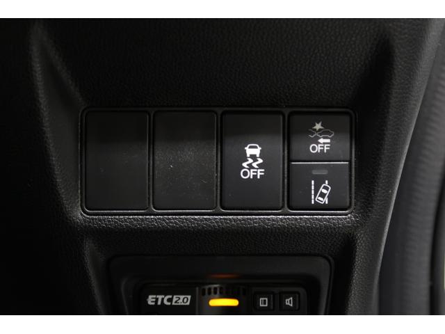 ステップワゴンスパーダ スパーダホンダセンシング　ワンオーナー　ナビ　Ｂカメラ　ドラレコ　ＥＴＣ　運転支援　盗難防止　助手席エアバッグ　ワンオーナ－　Ｗパワスラ　リアオートエアコン　地デジ　ＬＥＤライト　横滑り防止システム　オートエアコン　リアカメラ（19枚目）