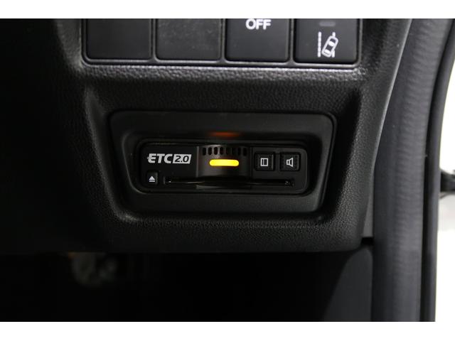 ステップワゴンスパーダ スパーダホンダセンシング　ワンオーナー　ナビ　Ｂカメラ　ドラレコ　ＥＴＣ　運転支援　盗難防止　助手席エアバッグ　ワンオーナ－　Ｗパワスラ　リアオートエアコン　地デジ　ＬＥＤライト　横滑り防止システム　オートエアコン　リアカメラ（21枚目）