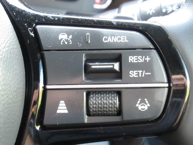 ステップワゴン スパーダ　衝突被害軽減ブレーキ　ＡＣＣ　前後ドラレコ　純正メモリーナビ　全周囲カメラ　フルセグＴＶ　ＣＤ　ＤＶＤ　ＵＳＢ　ＢＴ　両側ＰＳＤ　後席モニタ　純正ＡＷ　ＬＥＤ　Ｓヒータ　ＥＴＣ２．０　１オーナー　禁煙（10枚目）