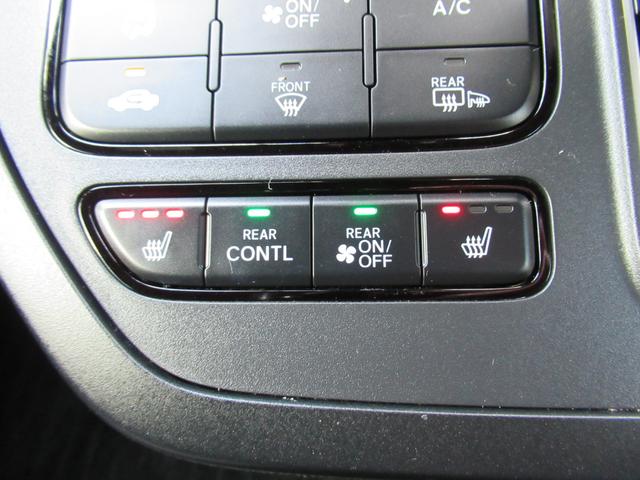 ステップワゴン スパーダ　衝突被害軽減ブレーキ　ＡＣＣ　前後ドラレコ　純正メモリーナビ　全周囲カメラ　フルセグＴＶ　ＣＤ　ＤＶＤ　ＵＳＢ　ＢＴ　両側ＰＳＤ　後席モニタ　純正ＡＷ　ＬＥＤ　Ｓヒータ　ＥＴＣ２．０　１オーナー　禁煙（52枚目）