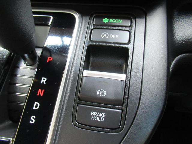 ステップワゴン スパーダ　衝突被害軽減ブレーキ　ＡＣＣ　前後ドラレコ　純正メモリーナビ　全周囲カメラ　フルセグＴＶ　ＣＤ　ＤＶＤ　ＵＳＢ　ＢＴ　両側ＰＳＤ　後席モニタ　純正ＡＷ　ＬＥＤ　Ｓヒータ　ＥＴＣ２．０　１オーナー　禁煙（53枚目）