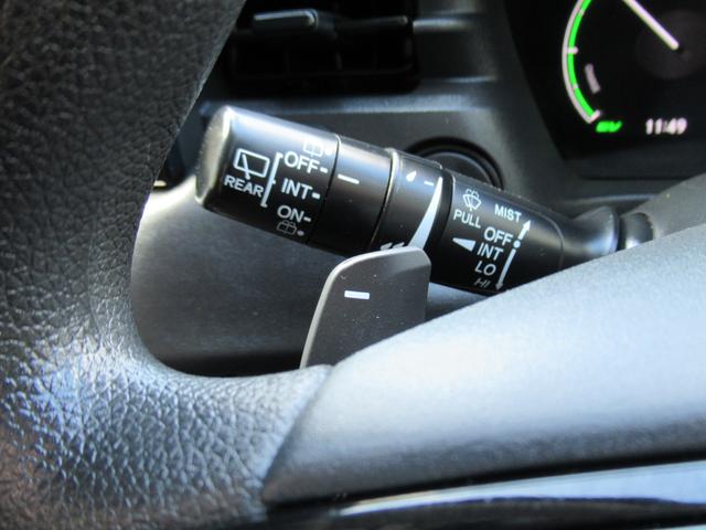 ヴェゼル ｅ：ＨＥＶ　Ｘ　衝突被害軽減ブレーキ　ＡＣＣ　純正メモリーナビ　Ｂカメラ　フルセグＴＶ　ＵＳＢ入力端子　Ｂｌｕｅｔｏｏｔｈ　純正ＡＷ　ＬＥＤヘッドライト　オートライト　クリアランスソナー　ＥＴＣ２．０　１オーナ　禁煙（40枚目）