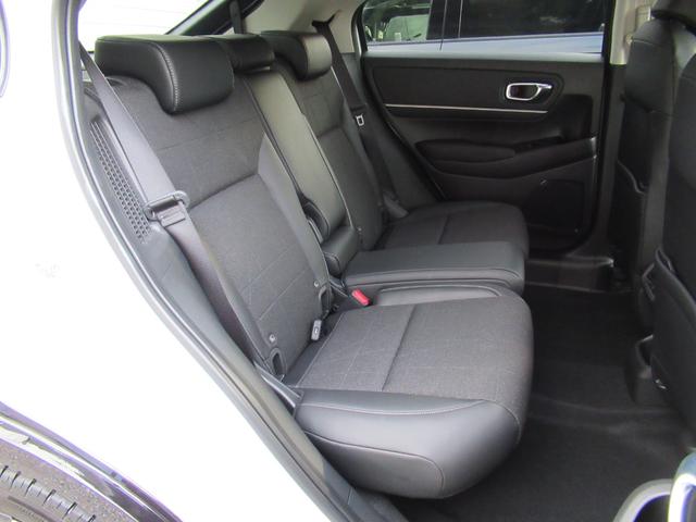 ヴェゼル e:HEV Z 衝突被害軽減ブレーキ ACC 前後ドラレコ 純正メモリーナビ Bカメラ フルセグ CD DVD USB BT 純正AW LED Pテールゲート Sヒータ ステアリングヒータ ETC2.0 1オナ 禁煙(27枚目)