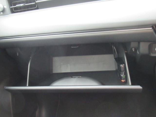 ヴェゼル e:HEV Z 衝突被害軽減ブレーキ ACC 前後ドラレコ 純正メモリーナビ Bカメラ フルセグ CD DVD USB BT 純正AW LED Pテールゲート Sヒータ ステアリングヒータ ETC2.0 1オナ 禁煙(35枚目)