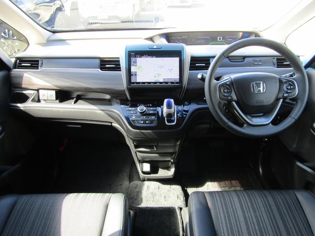 フリードハイブリッド ハイブリッド・EX 衝突被害軽減ブレーキ ACC 前後ドラレコ 純正メモリーナビ Bカメラ フルセグTV CD DVD USB BT 両側PSD 純正AW LED シートヒーター ウォークスルー ETC 1オーナ 禁煙車(7枚目)