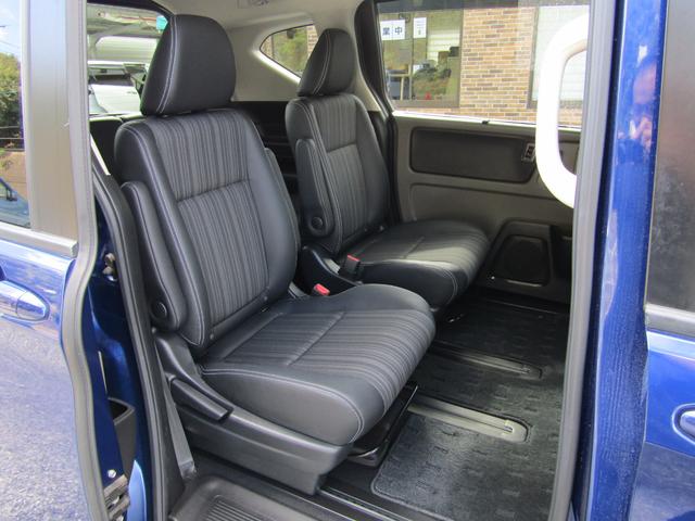 フリードハイブリッド ハイブリッド・EX 衝突被害軽減ブレーキ ACC 前後ドラレコ 純正メモリーナビ Bカメラ フルセグTV CD DVD USB BT 両側PSD 純正AW LED シートヒーター ウォークスルー ETC 1オーナ 禁煙車(16枚目)