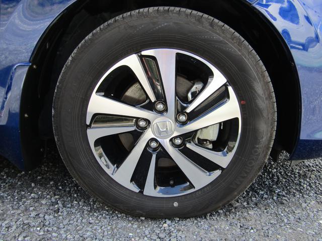 フリードハイブリッド ハイブリッド・EX 衝突被害軽減ブレーキ ACC 前後ドラレコ 純正メモリーナビ Bカメラ フルセグTV CD DVD USB BT 両側PSD 純正AW LED シートヒーター ウォークスルー ETC 1オーナ 禁煙車(20枚目)