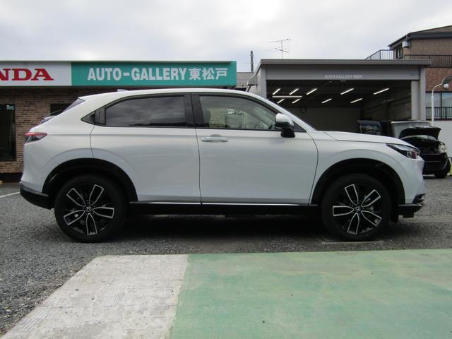 ヴェゼル e:HEV Z 純正ナビ Bカメラ フルセグTV LED 衝突被害軽減ブレーキ Aクルーズコントロール USB入力端子 Bluetooth オートライト フロントフォグランプ クリアランスソナー 1オーナー 禁煙車(3枚目)