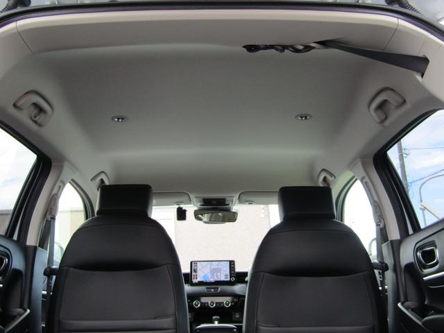 ヴェゼル e:HEV Z 純正ナビ Bカメラ フルセグTV LED 衝突被害軽減ブレーキ Aクルーズコントロール USB入力端子 Bluetooth オートライト フロントフォグランプ クリアランスソナー 1オーナー 禁煙車(9枚目)