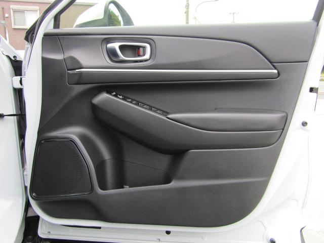 ヴェゼル e:HEV Z 純正ナビ Bカメラ フルセグTV LED 衝突被害軽減ブレーキ Aクルーズコントロール USB入力端子 Bluetooth オートライト フロントフォグランプ クリアランスソナー 1オーナー 禁煙車(18枚目)