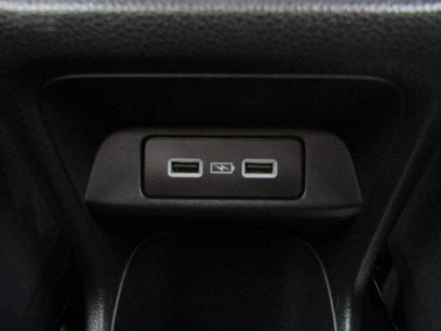 ヴェゼル e:HEV Z 純正ナビ Bカメラ フルセグTV LED 衝突被害軽減ブレーキ Aクルーズコントロール USB入力端子 Bluetooth オートライト フロントフォグランプ クリアランスソナー 1オーナー 禁煙車(20枚目)