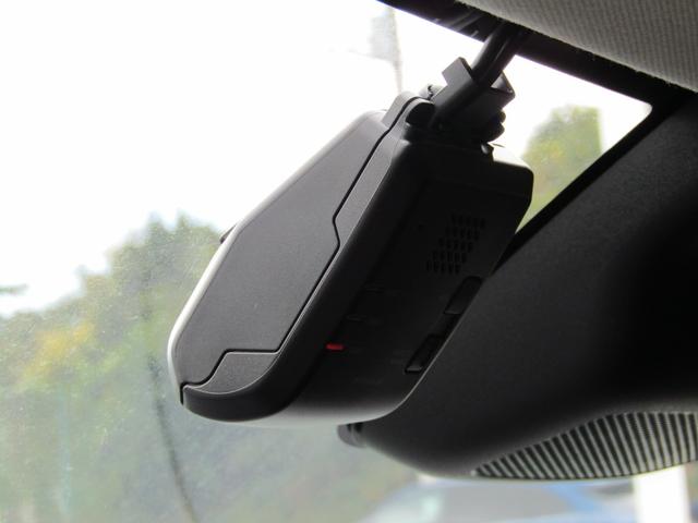 ヴェゼル e:HEV Z 純正ナビ Bカメラ フルセグTV LED 衝突被害軽減ブレーキ Aクルーズコントロール USB入力端子 Bluetooth オートライト フロントフォグランプ クリアランスソナー 1オーナー 禁煙車(49枚目)