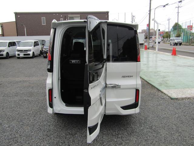 ステップワゴンスパーダ スパーダ　ホンダセンシング　純正ナビ　Ｂカメラ　ＥＴＣ　前後ドラレコ　ホンダセンシング　ワンオーナー　　ＡＣＣ　フルセグＴＶ　ＣＤ　ＤＶＤ再生　ＵＳＢ　Ｂｌｕｅｔｏｏｔｈ　両側ＰＳＤ　ＡＷ　ＬＥＤヘッドライト　オートライト（7枚目）