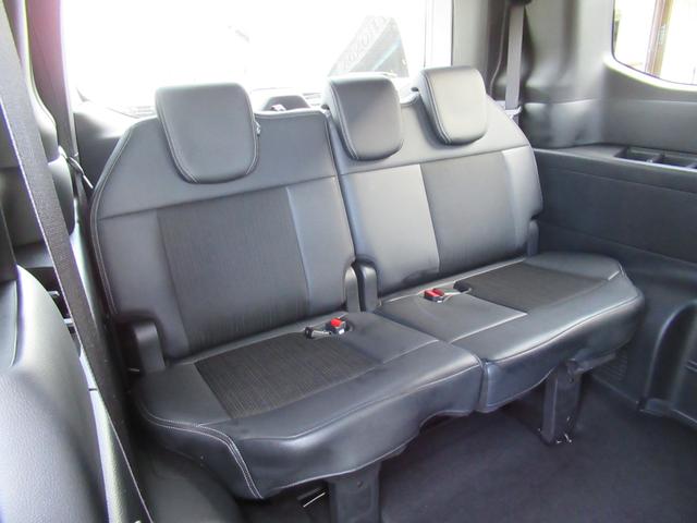 ステップワゴン ｅ：ＨＥＶスパーダ　衝突被害軽減ブレーキ　ＡＣＣ　前後ドラレコ　純正メモリーナビ　Ｂカメラ　ＴＶ　ＣＤ　ＤＶＤ　ＵＳＢ　ＢＴ　両側ＰＳＤ　後席モニタ　純正ＡＷ　ＬＥＤ　Ｓヒータ　Ｐテールゲート　ＥＴＣ　１オーナ　禁煙車（17枚目）