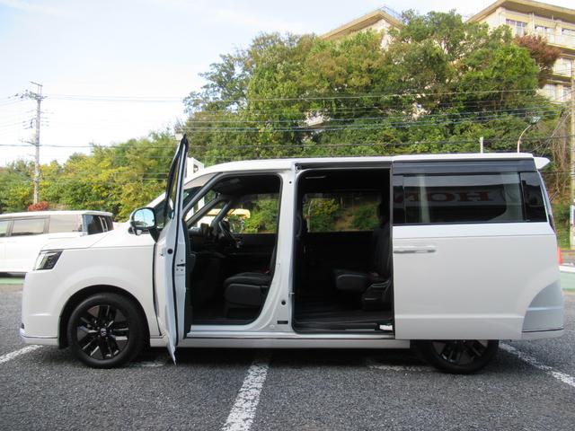 ステップワゴン ｅ：ＨＥＶスパーダ　衝突被害軽減ブレーキ　ＡＣＣ　前後ドラレコ　純正メモリーナビ　Ｂカメラ　ＴＶ　ＣＤ　ＤＶＤ　ＵＳＢ　ＢＴ　両側ＰＳＤ　後席モニタ　純正ＡＷ　ＬＥＤ　Ｓヒータ　Ｐテールゲート　ＥＴＣ　１オーナ　禁煙車（27枚目）